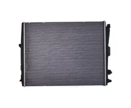 bmw-3-g20-g21-19-chlodnica-1711866811