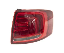 lampa-tyl-do-vw-jetta-2011-2015-5c6945207a-prawa
