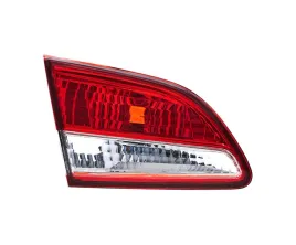 lampa-tyl-do-nissan-almera-g15-rus-2012-2019-265554aa1a-lewa