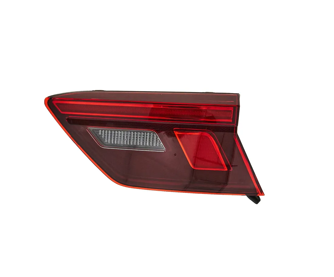 vw-tiguan-16-lampa-tyl