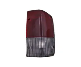 lampa-tyl-do-nissan-patrol-iv-1990-1997-2655052n00-prawa-przyciemniona