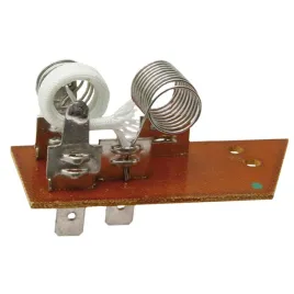opornik-silnika-dmuchawy-massey-mf-3304510m92
