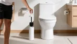 szczotka-do-wc-biala-material-metal