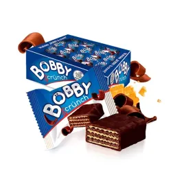flying-cow-wafelek-bobby-and-crunch-z-nadzieniem-kakaowym-i-orzechami-12-kg
