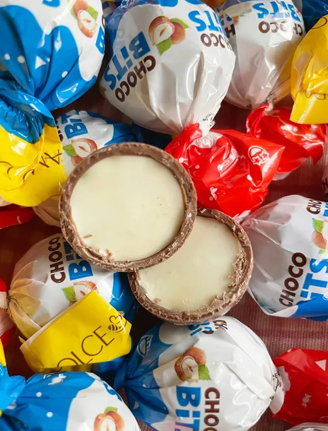 pszczolka-czekoladki-choco-bits-1-kg-cechy-dodatkowe-w-czekoladzie-wegetarianskie