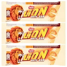 lion-white-wafel-z-karmelem-i-platkami-pszennymi-w-bialej-polewie-42g-x3szt
