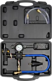 zestaw-prozniowego-napelniania-ukladu-chlodzenia-w-walizce