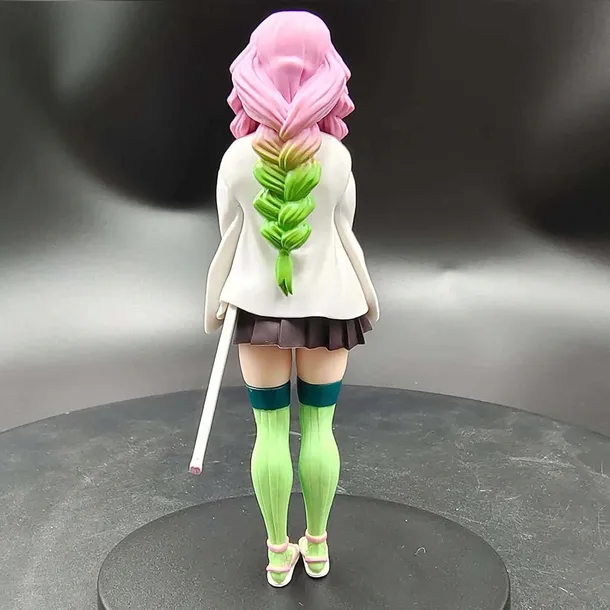 figurka-anime-mitsuri-demon-slayer-stan-nowy-kod-producenta-cc620-1
