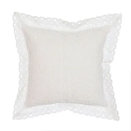 biala-poszewka-azurowa-40x40-cm-z-koronka-elegancka-ozdoba-sofy