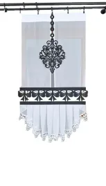panel-z-dekorem-i-falbana-114x60cm-bialo-czarny