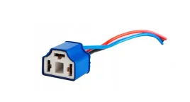 wtyczka-zarowki-h4-reflektora