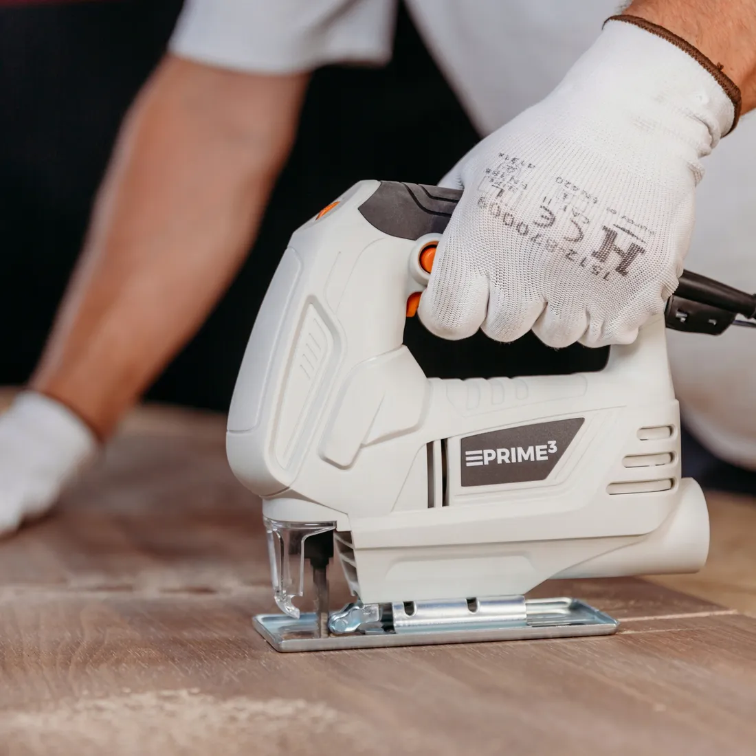 wyrzynarka-przecinarka-z-zestawem-5-brzeszczotow-1400-w-prime3-tjs41