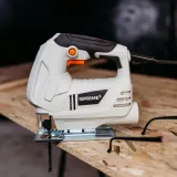 wyrzynarka-przecinarka-z-zestawem-5-brzeszczotow-1400-w-prime3-tjs41-mocowanie-brzeszczotu-chwyt-uniwersalny