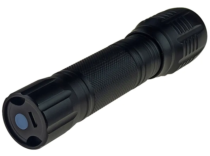 latarka-taktyczna-led-etui-vergionic-kod-producenta-2318-stan-nowy-marka-vergionic