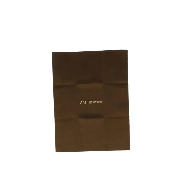 etui-anna-hickmann-na-zamek-material-dominujacy-skora-ekologiczna