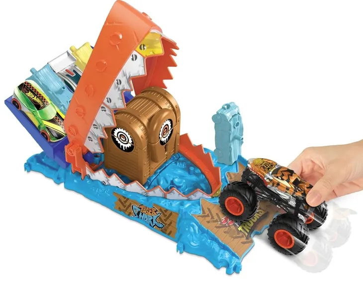 wheels-monster-trucks-arena-smashers-treasure-chomp-challenge-wiek-dziecka-4-lata