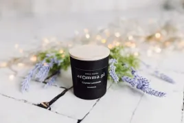 aromma-swieca-sojowa-intensywna-czysta-lawenda-180-ml-czas-37h-gratis