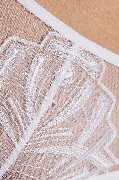 gorteks-stringi-angel-biale-bialy-52-rozmiar-52