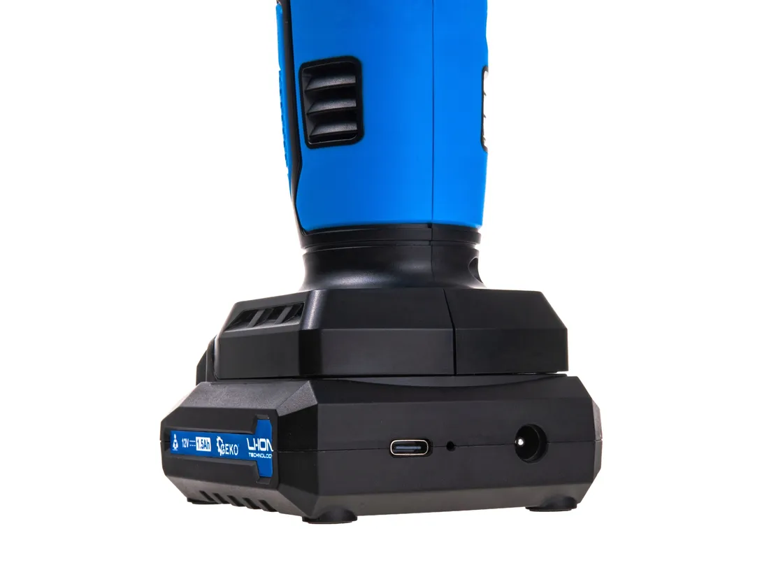 kompresor-akumulatorowy-samochodowy-g80649-geko-12v-10-3-bar-23l-min-led-stan-nowy