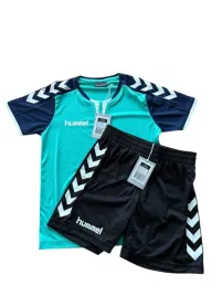 hummel-dzieciecy-zestaw-sportowy-koszulka-spodenki-rozmiar-116-128