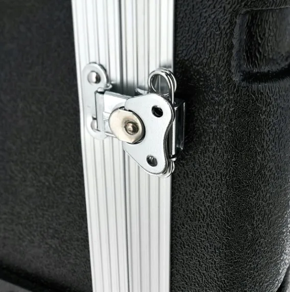 walizka-thomann-rack-case-12u-19-lekki-sciagane-pokrywy-55x575x60-cm