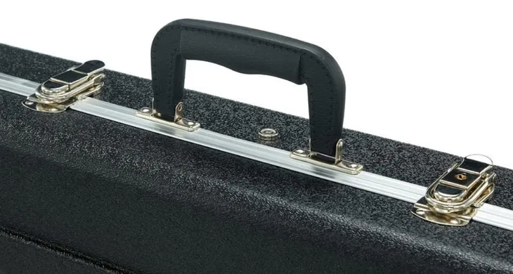 pokrowiec-case-twardy-abs-z-pianka-i-pluszem-na-gitara-basowa-bas-thomann-kod-producenta-177638