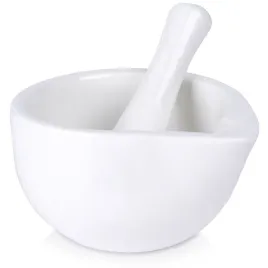 mozdzierz-do-przypraw-porcelanowy-bialy