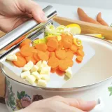 lopatka-do-kremu-stalowa-produkt-wprowadzony-do-obrotu-na-terenie-ue-przed-13-12-2024-tak