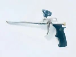 pistolet-do-pianki-montazowej-pianoklejow-kleju-metalowy-wrzeciono-710028