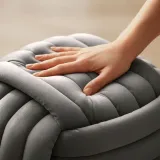 pufa-nilo-jasny-szary