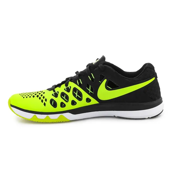 843937700-marka-nike