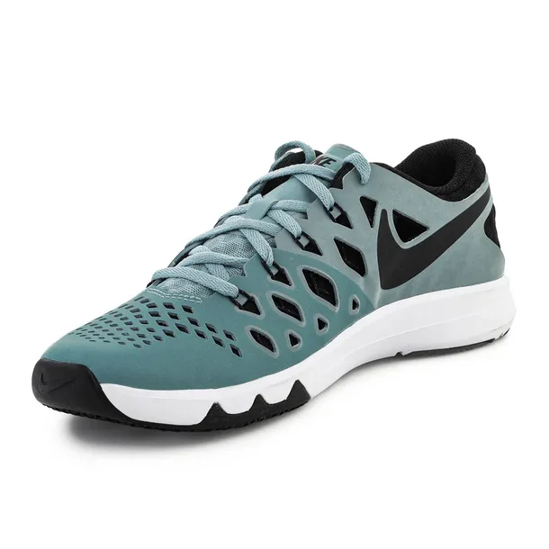 843937001-marka-nike