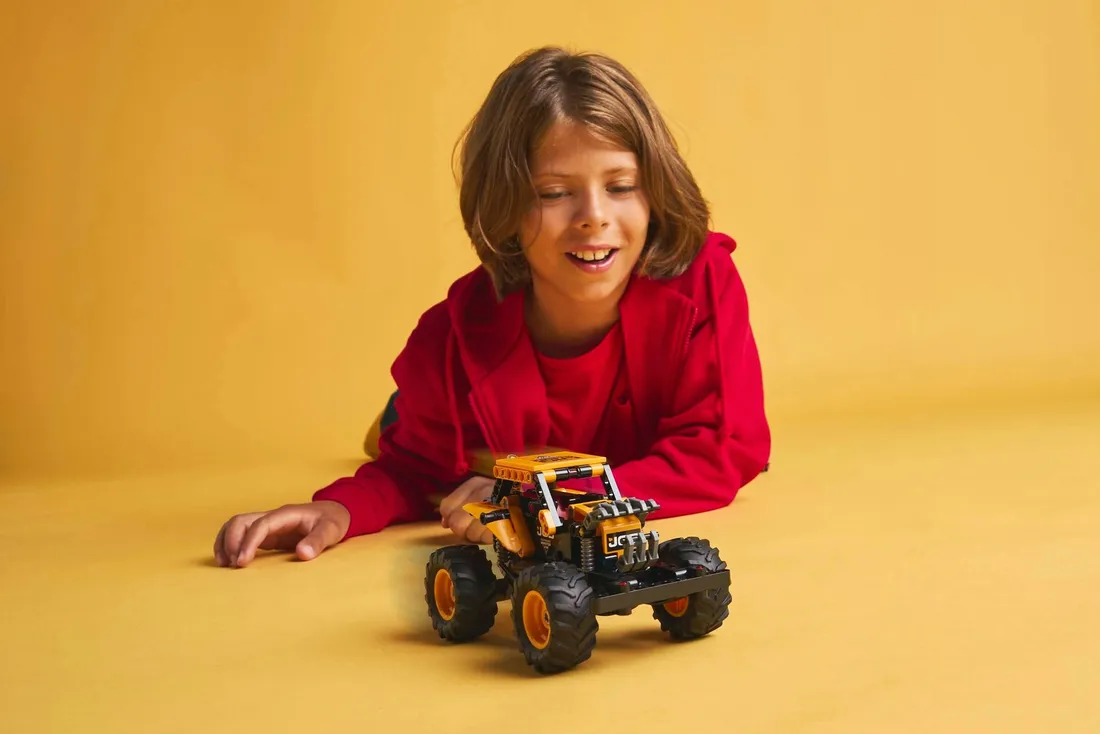lego-technic-monster-jam-digatron-42199-ciezarowka-pull-back-7