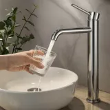 bateria-umywalkowa-cascade-model-2-chrom-stan-nowy