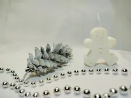 swiateczna-swieca-swieczka-sojowa-ciastek-upominek-dla-gosci-pracownikow