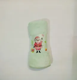 recznik-swiateczny-50x100-mikrofibra-zielony-motyw-swiateczny-na-prezent