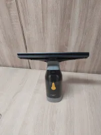 titan-myjka-do-okien-myjka-bezprzewodowa-do-okien-titan-tts1070vac
