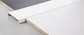 listwa-dekoracyjna-nierdzewna-biala-do-plytek-c50