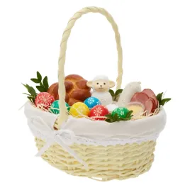 owalny-zolty-wielkanocny-kosz-wiklinowy-z-materialem-na-swieconke-owoce