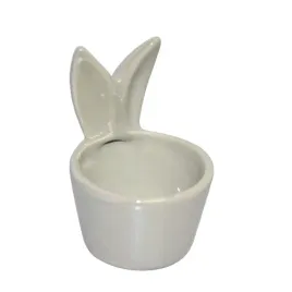 kieliszek-na-jajko-z-uszami-bezowy