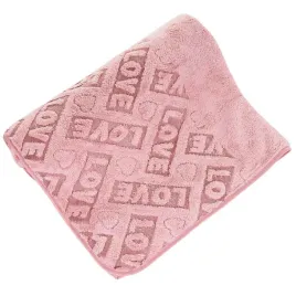 recznik-z-mikrofibry-pudrowy-roz-10050cm-z-napisem-love
