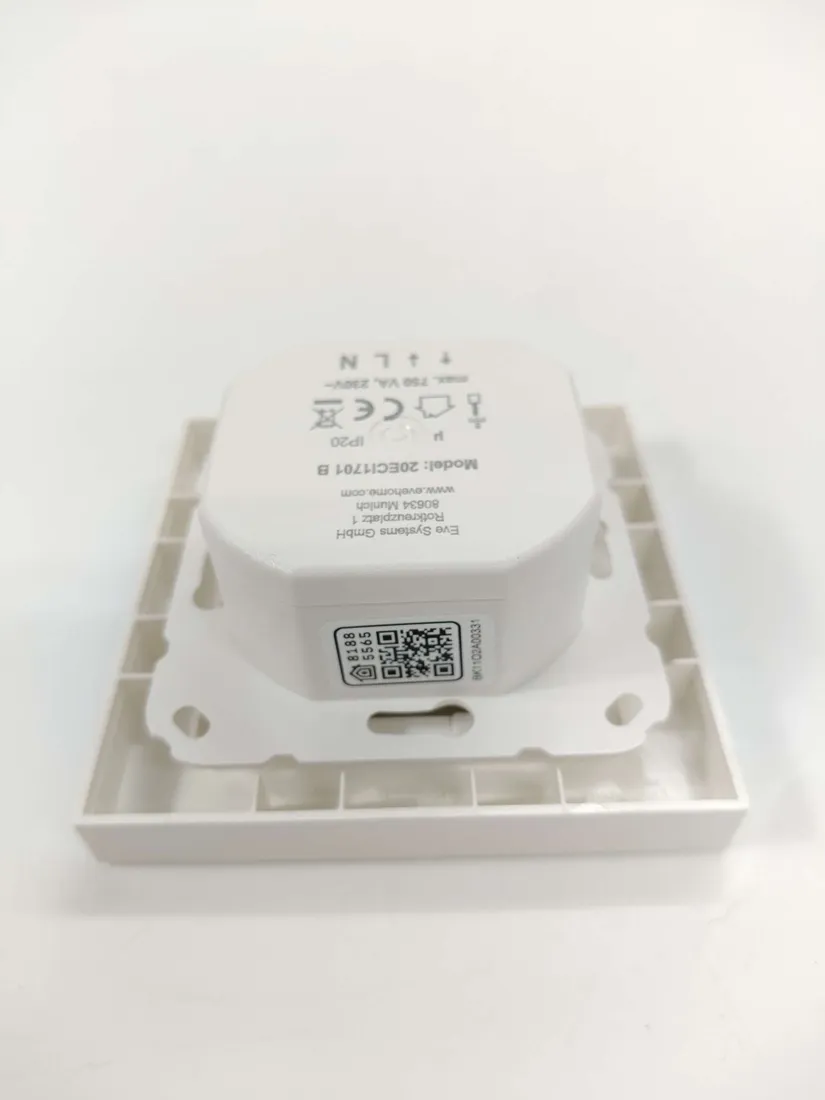 eve-shutter-switch-inteligentny-kontroler-rolet-okiennych-thread