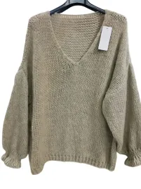 stylowy-cieply-sweter-puszysty-bezowy-130-biust