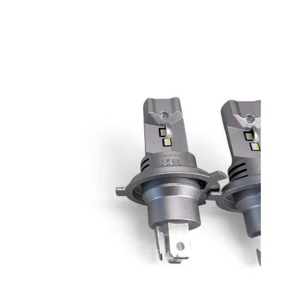 zarowki-led-h4-philips-ultinon-pro6000-boost-gen2-stan-powystawowy