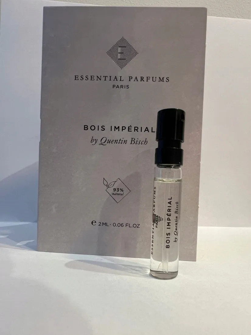 essential-parfums-bois-imperial-2-ml