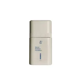 korres-natural-radiance-foundation-podklad-rozswietlajacy-01-light