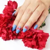 neonail-lakier-hybrydowy-raspberry-red-wlasciwosci-do-zdobien