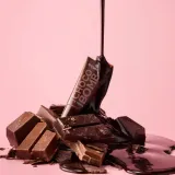 essence-choco-bomb-blyszczyk-do-ust-01-chocoholic