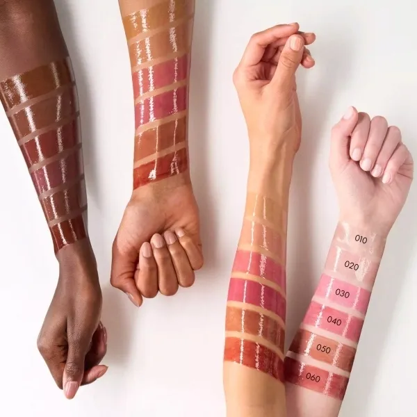 catrice-gloss-obsessed-blyszczyk-do-ust-020-same-gloss-different-day