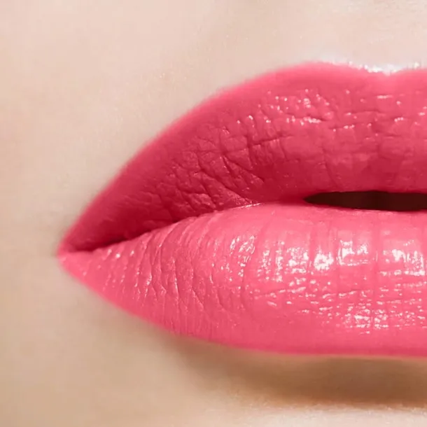 affect-satin-lipstick-pomadka-do-ust-dreamer-stan-nowy-wlasciwosci-nawilzajace-o-przedluzonej-trwalosci